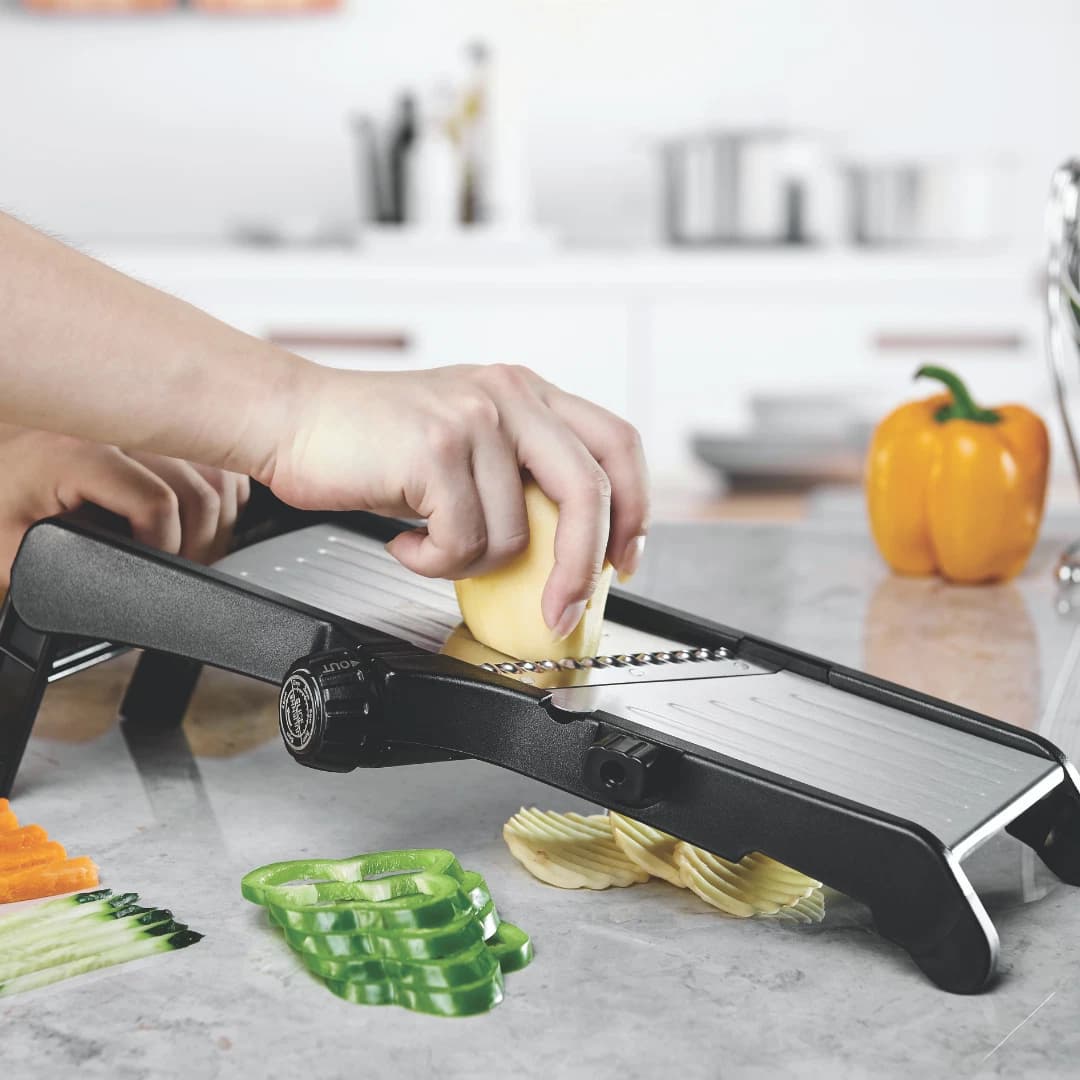 Adjustable Mandoline Slicer