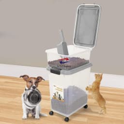 Plastic Food Storage Bin Set