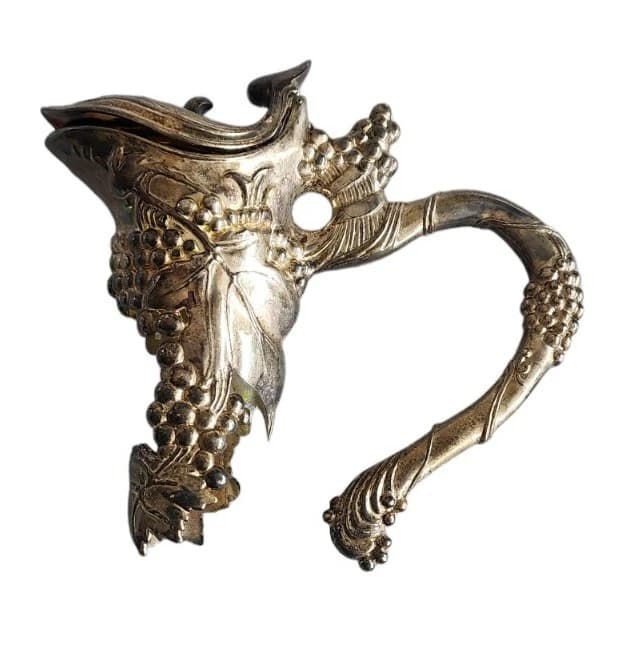 Elegant Wine Decanter
