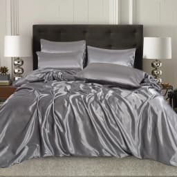 Luxurious Silk Bedding Set
